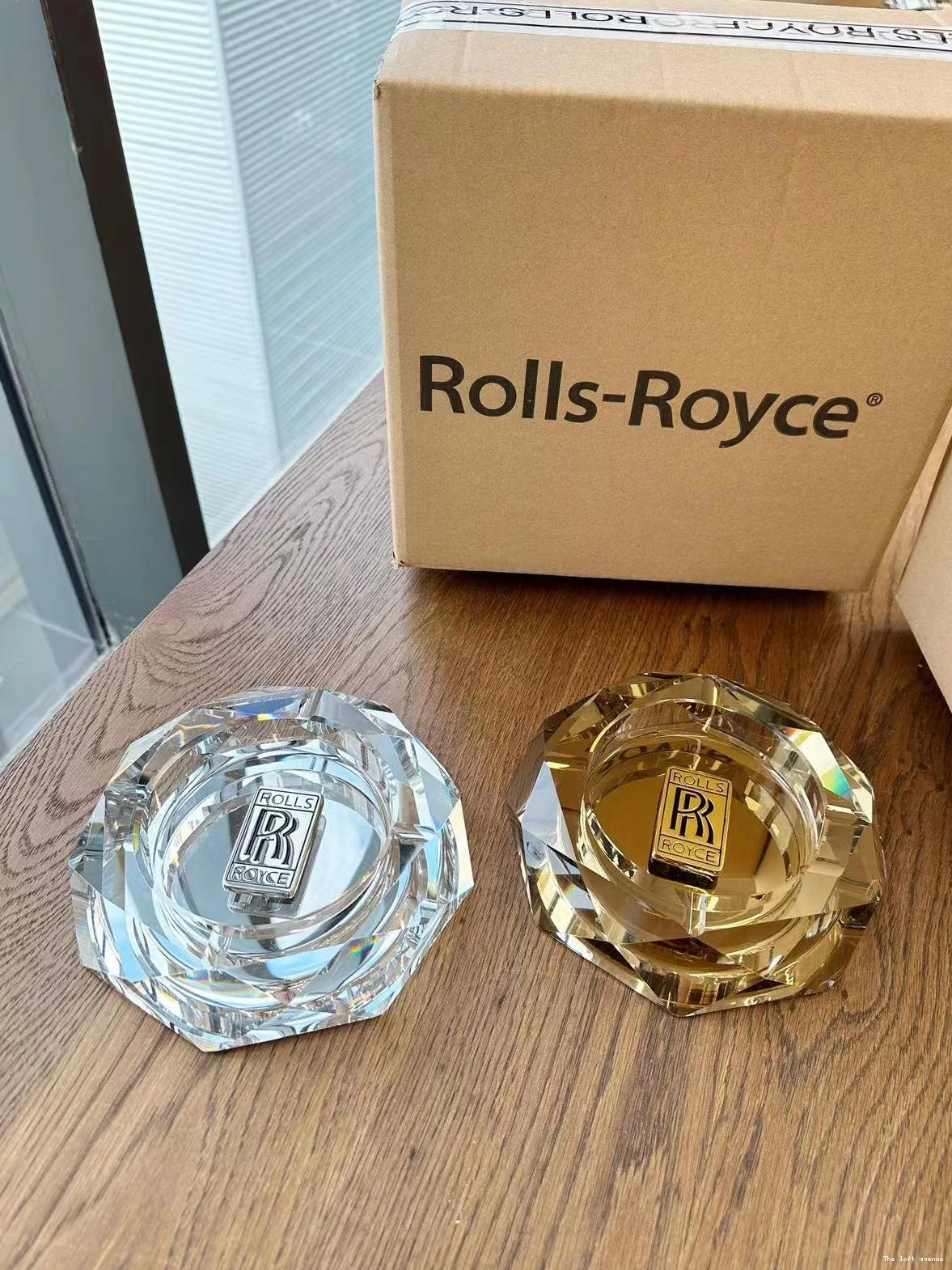 ROLLS ROUND ASHTRAY ROYCE 0711